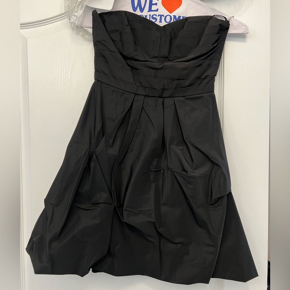 BCBGMaxAzria sz 2 ack strapless cocktail dress